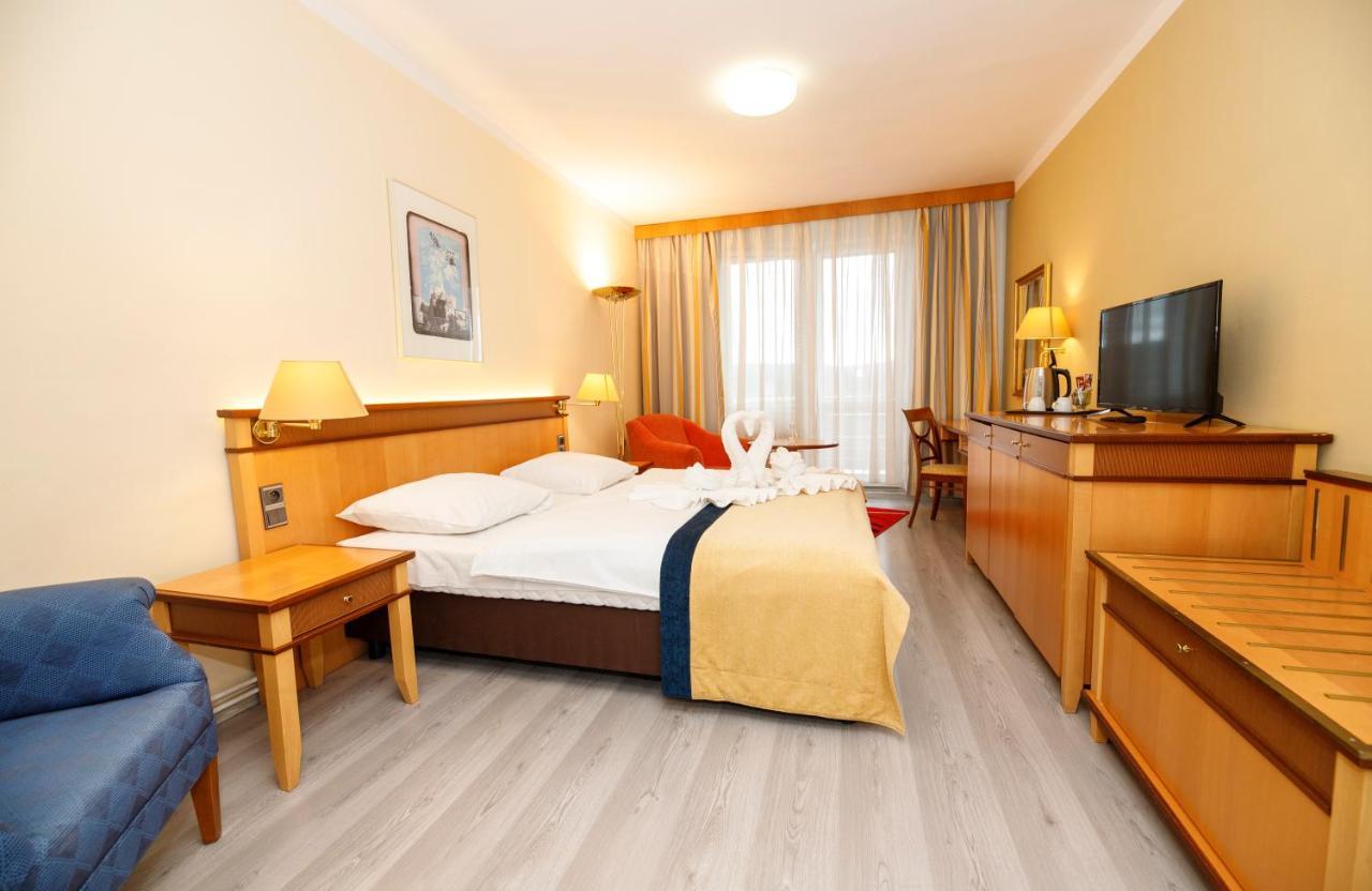 Fontana Lipno Otel Černá v Pošumaví Dış mekan fotoğraf